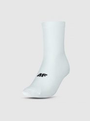 4F Skarpetki rowerowe za kostkę uniseks - białe 35-38. Białe skarpety 4F, bez wzorów, z elastanu. W wyprzedaży za 9.99 zł.