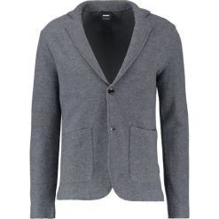 Strellson COURIER Marynarka medium grey. Garnitury marki Strellson. W wyprzedaży za 359.60 zł.