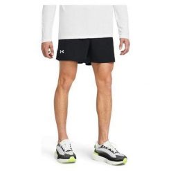 Spodenki do biegania męskie Under Armour Launch 5". Czarne szorty Under Armour, m, bez wzorów, z poliesteru, sportowe. Za 99.99 zł.
