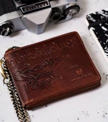 Portfel męski z łańcuchem Peterson brązowy PTN N992C-09-HWM-. Brązowe portfele bez wzorów, ze skóry. Za 45.00 zł.