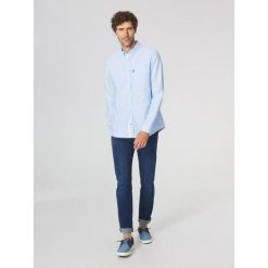 Koszula męska TBS Etendche. Niebieskie koszule Tbs, l, bez wzorów, bez kołnierzyka, bez ramiączek. Za 379.00 zł.