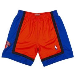 Szorty New York Knicks. Brązowe szorty Mitchell & Ness, s, bez wzorów, sportowe. Za 375.00 zł.