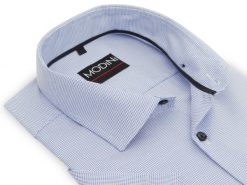 Koszula męska z krótkim rękawem w biało-błękitny wzór DK6. Białe koszule Modini Moda Męska, m, bez wzorów, z bawełny, bez kołnierzyka, bez ramiączek. W wyprzedaży za 148.50 zł.