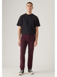 Levi's Spodnie w kolorze bordowym rozmiar: W33/L34. Czerwone spodnie materiałowe Levi's®, na co dzień, l, bez wzorów, z materiału. Za 182.72 zł.