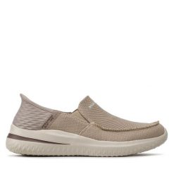 Półbuty Skechers. Brązowe eleganckie półbuty Skechers, bez wzorów, bez obcasa, bez zapięcia. Za 269.99 zł.