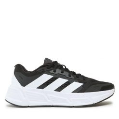 Buty do biegania adidas. Czarne buty do biegania Adidas, bez wzorów, bez zapięcia, do biegania. Za 229.99 zł.