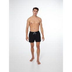 Spodenki męskie ProtestPRTYESSINE beachshort. Czarne odzież kąpielowa Protest, m, bez wzorów, sportowe. W wyprzedaży za 137.99 zł.