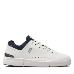 Buty do biegania On. Białe buty do biegania On, bez wzorów, bez zapięcia, do biegania. Za 599.99 zł.