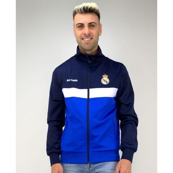 Sportowa bluza rozpinana na zamek błyskawiczny legendarnego zespołu Madridista. Bluzy bez kaptura REAL MADRID, xl, bez wzorów, bez kaptura. W wyprzedaży za 259.76 zł.