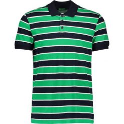 Koszulka polo w kolorze zielono-czarnym. Koszulki polo sportowe marki Benetton. W wyprzedaży za 55.95 zł.