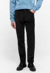 Męskie Spodnie Sztruksowe MUSTANG Tramper Straight S Pirate Black 1015533 4088. Czarne jeansy Mustang, l. Za 219.99 zł.