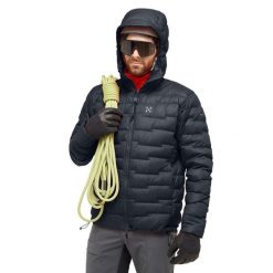 Kurtka z kapturem Haglöfs ROC Flash Down. Czarne kurtki Haglöfs, bez wzorów, z puchu, z kapturem. Za 1,154.75 zł.