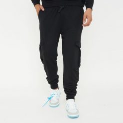 Spodnie sportowe F CARGO czarne. Czarne spodnie treningowe długie Legea, m, bez wzorów, z bawełny. W wyprzedaży za 108.00 zł.