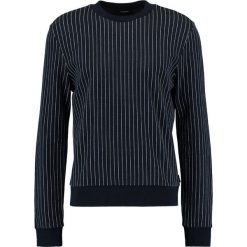 Calvin Klein KALI PINTSTRIPE Sweter blue. Swetry nierozpinane marki CALVIN KLEIN. W wyprzedaży za 384.30 zł.