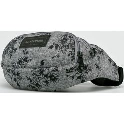Dakine - Saszetka. Saszetki i nerki marki Dakine. W wyprzedaży za 69.90 zł.