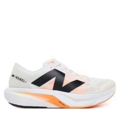 Buty do biegania New Balance. Białe buty do biegania New Balance, bez wzorów, bez zapięcia, do biegania. Za 509.99 zł.