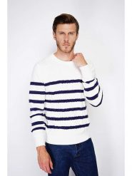 C& Jo Sweter w kolorze białym rozmiar: 48. Białe swetry nierozpinane C& Jo, bez wzorów, bez kołnierzyka, bez ramiączek. Za 195.99 zł.