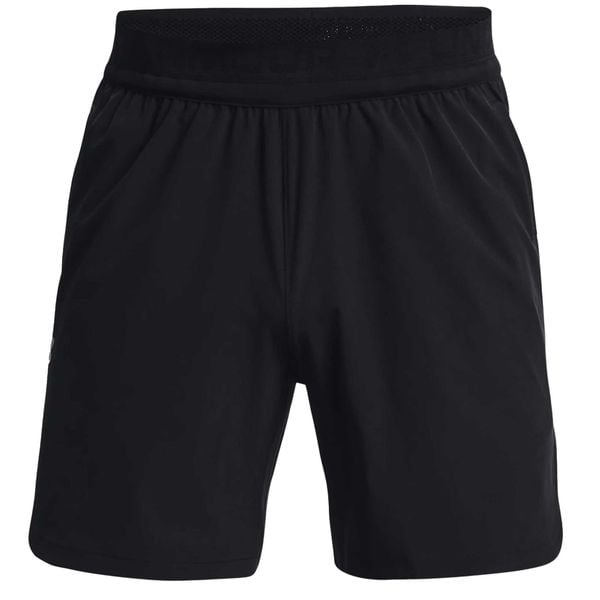 Szorty Under Armour Peak. Czarne szorty Under Armour, bez wzorów, sportowe. Za 253.40 zł.