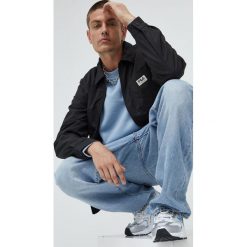 Fila kurtka męska kolor czarny przejściowa. Czarne kurtki Fila, l, bez wzorów, bez kaptura. Za 459.99 zł.