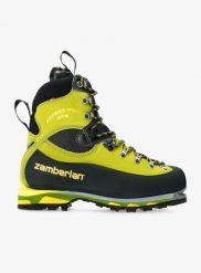 Buty wysokogórskie Zamberlan Expert Pro GTX RR. Czarne buty turystyczne Zamberlan, na zimę, bez wzorów, z gore-texu, bez zapięcia, trekkingowe, gore-tex. Za 1,110.99 zł.