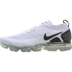 Nike Performance AIR VAPORMAX FLYKNIT 2 Obuwie do biegania treningowe white/black. Buty do biegania marki Nike Performance, z materiału. Za 879.00 zł.