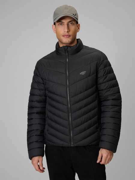 4F Kurtka z wypełnieniem syntetycznym męska - czarna S. Czarne kurtki 4F, m, bez wzorów, z materiału, bez kaptura. Za 249.99 zł.