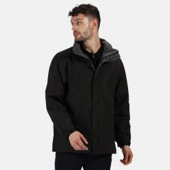 Kurtka Męska. Czarne kurtki Regatta, l, bez wzorów, z elastanu, z kapturem. Za 220.99 zł.