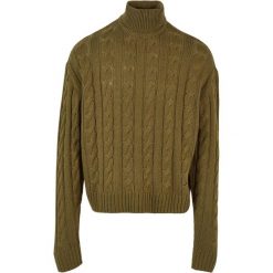 Sweter z golfem Urban Classics. Zielone golfy Urban Classics, m, bez wzorów, bez kołnierzyka, bez ramiączek. Za 224.00 zł.