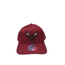Czapka Chicago Bulls Seasonal. Czerwone czapki z daszkiem Mitchell & Ness, bez wzorów. Za 152.00 zł.