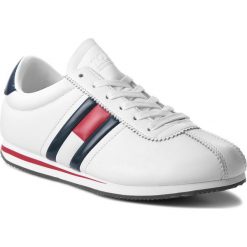 Sneakersy TOMMY JEANS - Retro Flag Sneaker EM0EM00182 White 100. Buty sportowe casual marki Tommy Jeans. W wyprzedaży za 259.00 zł.