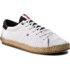 Espadryle TOMMY HILFIGER - Textile Lace Up Espadrille FM0FM01347 White 100. Espadryle marki Tommy Hilfiger. W wyprzedaży za 189.00 zł.