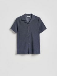 Strukturalna koszula regular fit - ciemnoszary. Szare koszule Reserved, l, bez wzorów, z dzianiny, bez kołnierzyka, bez ramiączek. Za 129.99 zł.