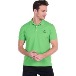 Koszulka polo "Bowed" - Regular fit - w kolorze zielonym. Koszulki polo marki Sir Raymond Taylor, z haftami, z bawełny, polo, z krótkim rękawem. W wyprzedaży za 86.95 zł.
