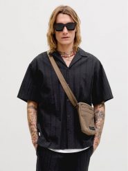 Jack & Jones Komplet koszula i szorty materiałowe Tyson 12297649 Czarny Relaxed Fit. Czarne koszule Jack & Jones, l, bez wzorów, z bawełny, bez kołnierzyka, bez ramiączek. Za 209.99 zł.