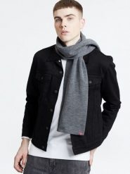 Levi's Szal w kolorze szarym rozmiar: onesize. Szare szaliki Levi's®, bez wzorów, z materiału. Za 104.39 zł.