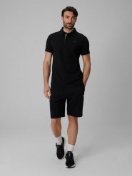 4F Spodenki dresowe męskie - czarne M. Czarne krótkie spodenki sportowe 4F, m, bez wzorów, z dresówki. Za 99.99 zł.