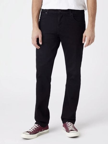 Wrangler Dżinsy "Greensboro" - Regular fit - w kolorze czarnym rozmiar: W36/L32. Czarne jeansy Wrangler, l. Za 211.28 zł.