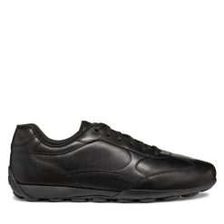 Półbuty Geox. Czarne eleganckie półbuty Geox, bez wzorów, bez obcasa, bez zapięcia. Za 349.99 zł.