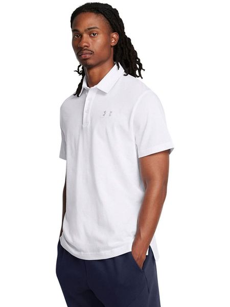 Under Armour Koszulka polo "Icon" w kolorze białym rozmiar: M. Białe koszulki polo Under Armour, m, bez wzorów, bez kołnierzyka, bez ramiączek. Za 136.45 zł.
