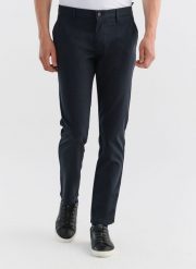 PAKO LORENTE – Spodnie męskie granatowe P000B-WX-215-G-S. Eleganckie spodnie Pako Lorente, na co dzień, l, bez wzorów, z elastanu, casualowe. Za 359.99 zł.