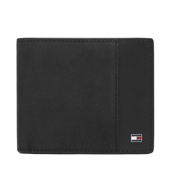 Portfel Tommy Hilfiger. Czarne portfele Tommy Hilfiger, bez wzorów. Za 349.99 zł.
