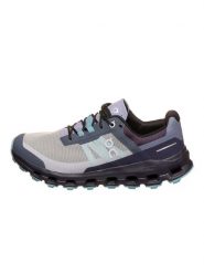 ON RUNNING Buty "Cloudvista" w kolorze szaro-niebieskim do biegania rozmiar: 40. Szare buty do biegania On Running, bez wzorów, bez zapięcia, do biegania. Za 460.12 zł.