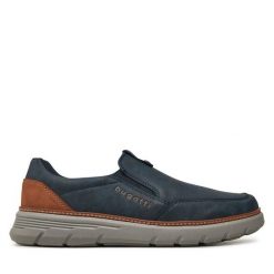 Półbuty Bugatti. Niebieskie eleganckie półbuty Bugatti, bez wzorów, bez obcasa, bez zapięcia. Za 289.99 zł.