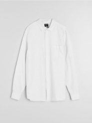 Bawełniana koszula z długim rękawem i kieszenią piersiową - biały. Białe koszule Sinsay, l, bez wzorów, z bawełny, bez kołnierzyka, bez ramiączek. Za 59.99 zł.