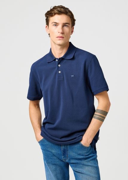 MESKA KOSZULKA POLO WRANGLER POLO SHIRT BLACK IRIS 112362388. Czarne koszulki polo Wrangler, s, bez wzorów, bez kołnierzyka, bez ramiączek. Za 99.99 zł.