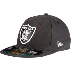 Czapka w kolorze czarnym. Czapki z daszkiem marki Street & Sports Wear. W wyprzedaży za 77.95 zł.