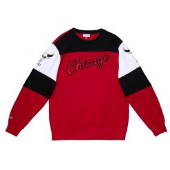 Bluza okrągły dekolt Chicago Bulls. Czerwone bluzy Mitchell & Ness, m, bez wzorów, bez kaptura. Za 515.00 zł.