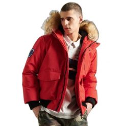 Kurtka Superdry Everest. Czerwone kurtki Superdry, s, bez wzorów, z elastanu. Za 723.05 zł.