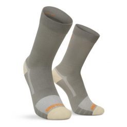 Turystyczne skarpety rowerowe Kolarstwo Siroko ST1 Green. Zielone skarpety SIROKO, bez wzorów, z tkaniny. Za 55.00 zł.