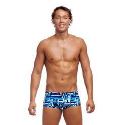 Trunki męskie Funky Trunks Polar Caps - sidewinder. Niebieskie odzież kąpielowa Funky Trunks, m, bez wzorów, z polaru, sportowe. Za 129.99 zł.
